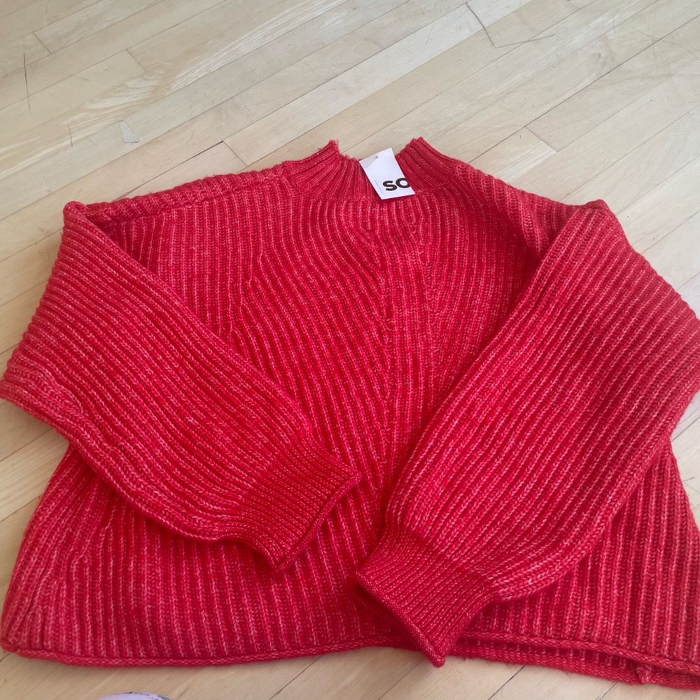 Gorgeous Mock Neck Pullover Sweater